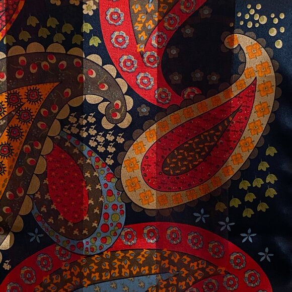 2/$20 π Careta Vintage Oldstock Sheer Scarf with Red and Orange Paisley Pattern - Picture 6 of 10